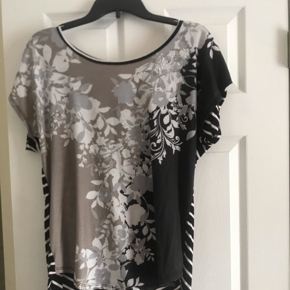 Christopher Banks Tee - Picture 4 of 4